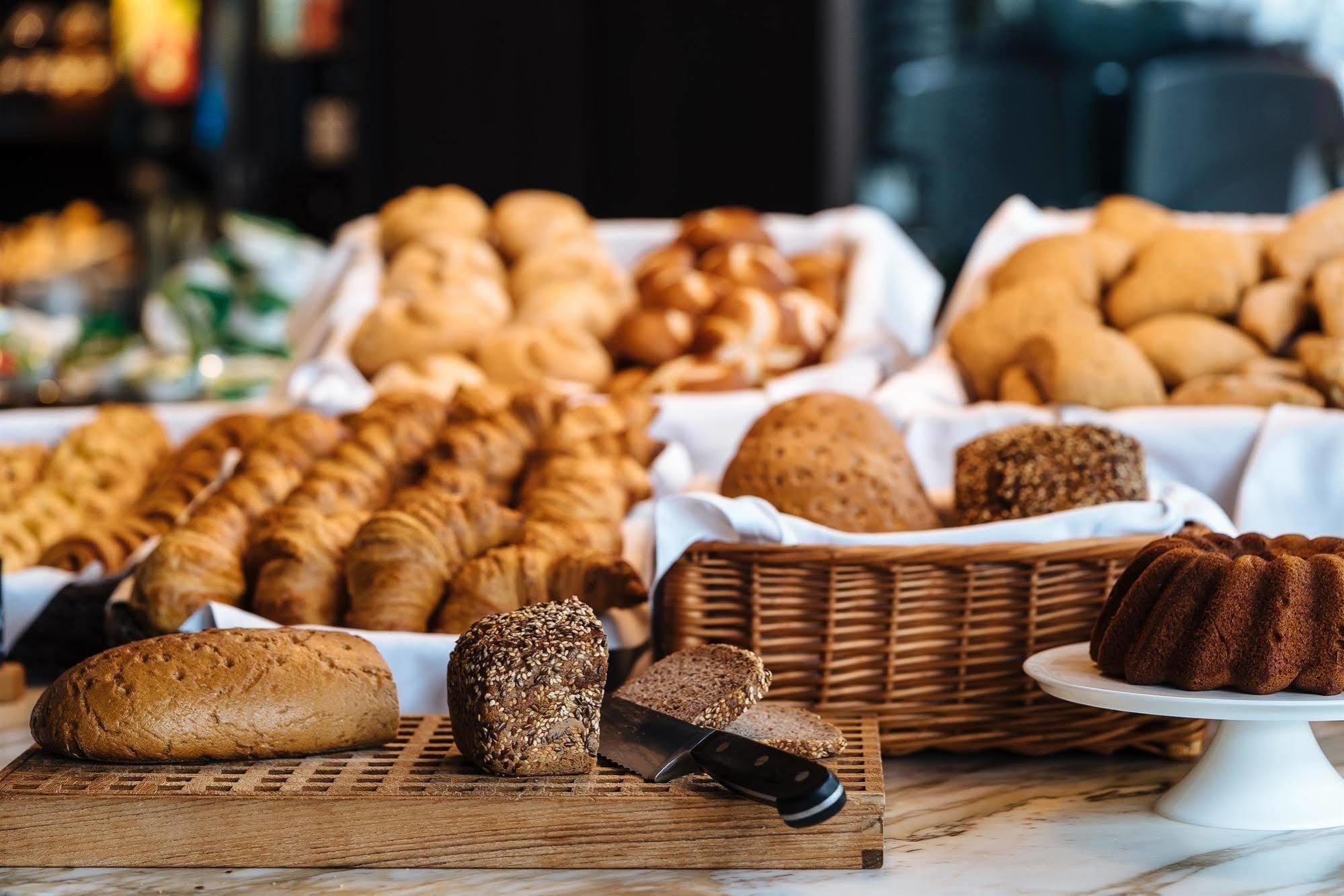Motel One Wien-Staatsoper Ngoại thất bức ảnh